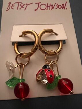 🍒 NEW Betsey Johnson Gold Hoop Earrings with Red Cherry & Ladybug Charms 🍒